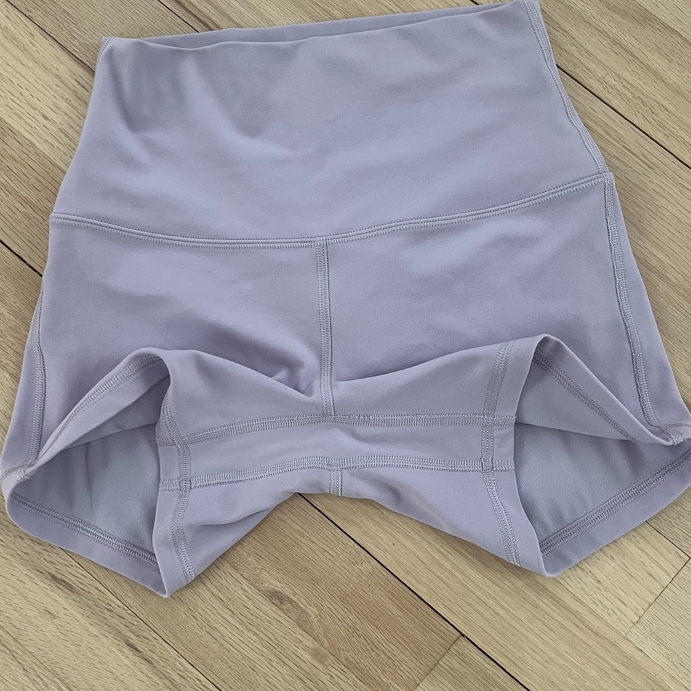 EUC LULULEMON Align Short 4” - Picture 3 of 4